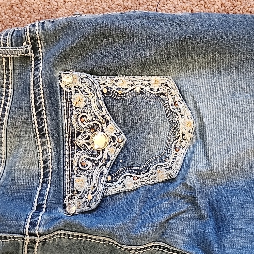 Jeans - Picture 3 of 8